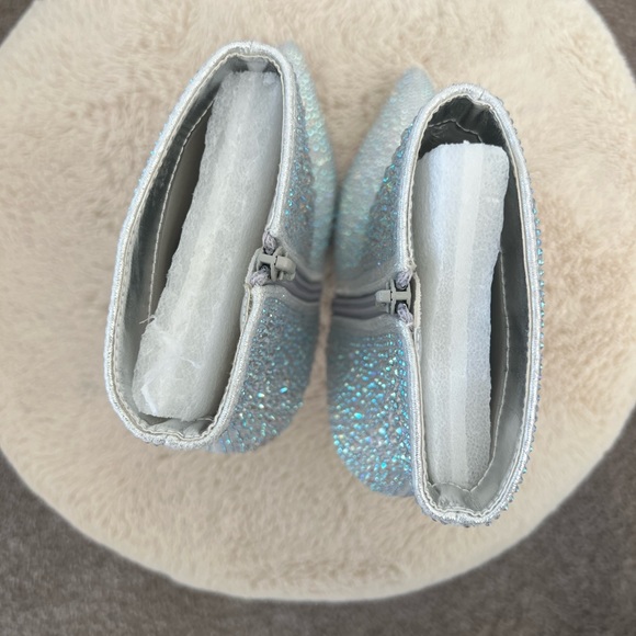 NEVER WORN! Journee Collection Alexis bootie. Perfect holiday glam 💎 - Picture 7 of 9